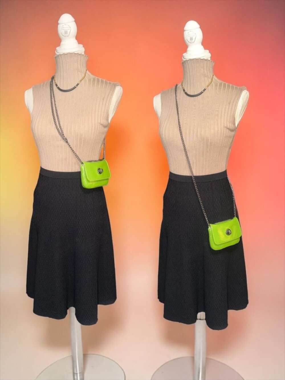 VTG HOBO International Mini Bag Green Patent Leather Turn Lock Convertible Pouch - Picture 4 of 11